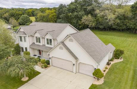 843 Prairie View Dr, Rochester WI 53105