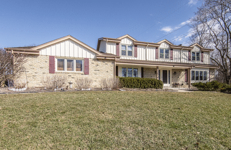 20060 Independence Dr Brookfield, WI 53045 