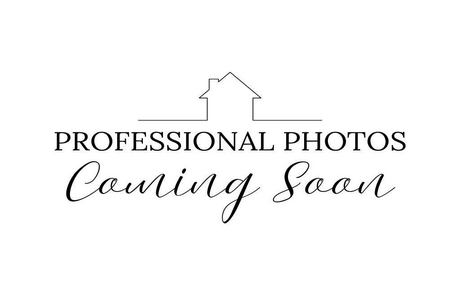 2811 Comanche CT S, Waukesha WI 53188